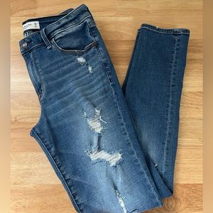 Abercrombie & Fitch The Super Skinny Mid Rise Jean